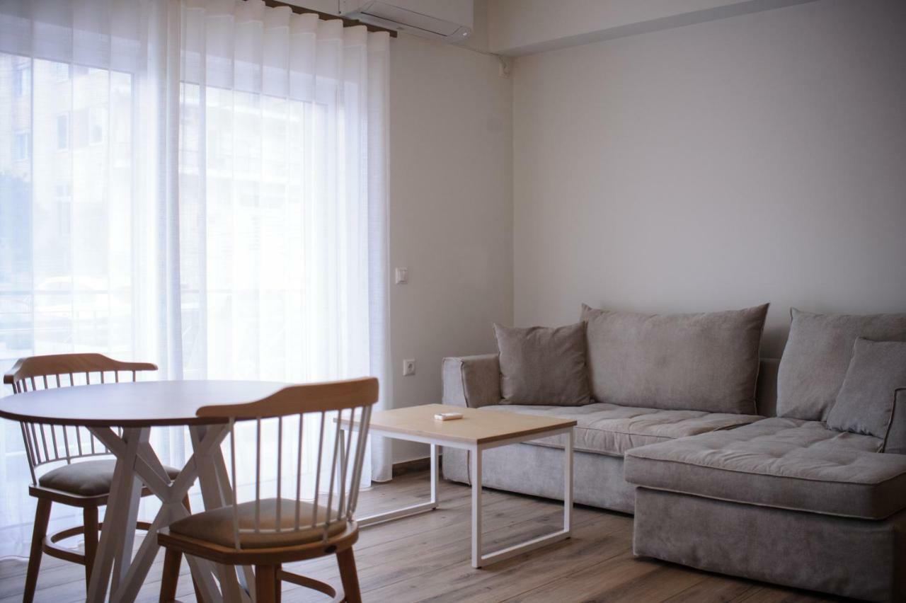 Status Luxury Apartments And Penthouse 파르가 외부 사진