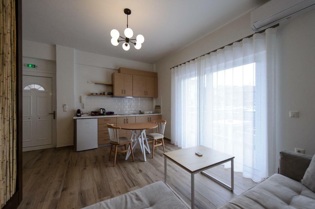 Status Luxury Apartments And Penthouse 파르가 외부 사진