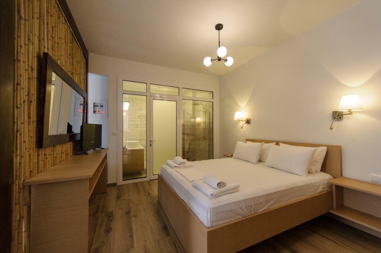 Status Luxury Apartments And Penthouse 파르가 외부 사진